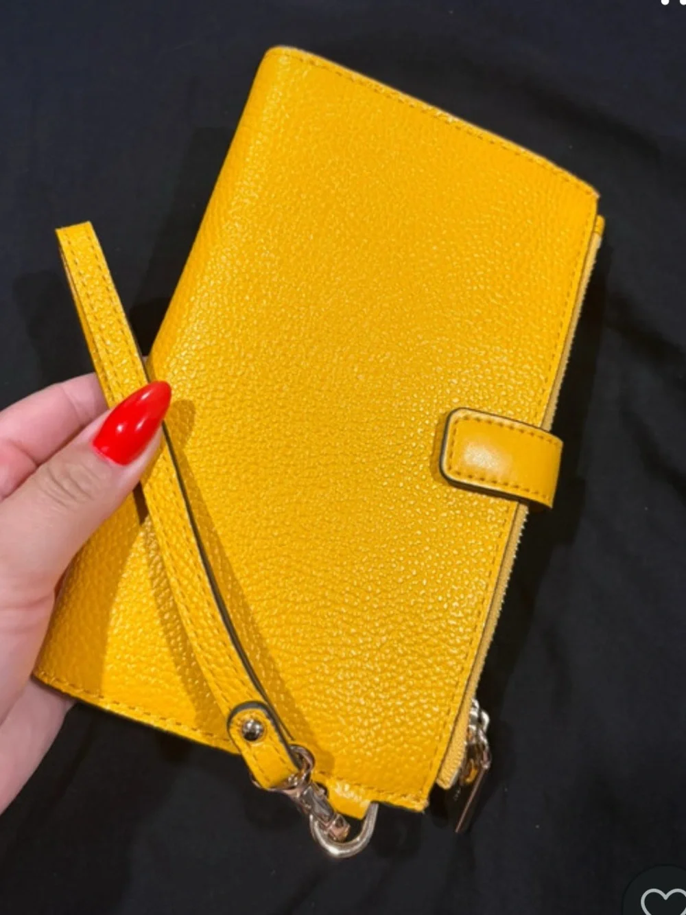 (NWOT) Michael Kors Jet Set Double Zip Wristlet Jasmine Yellow Pebbled Leather